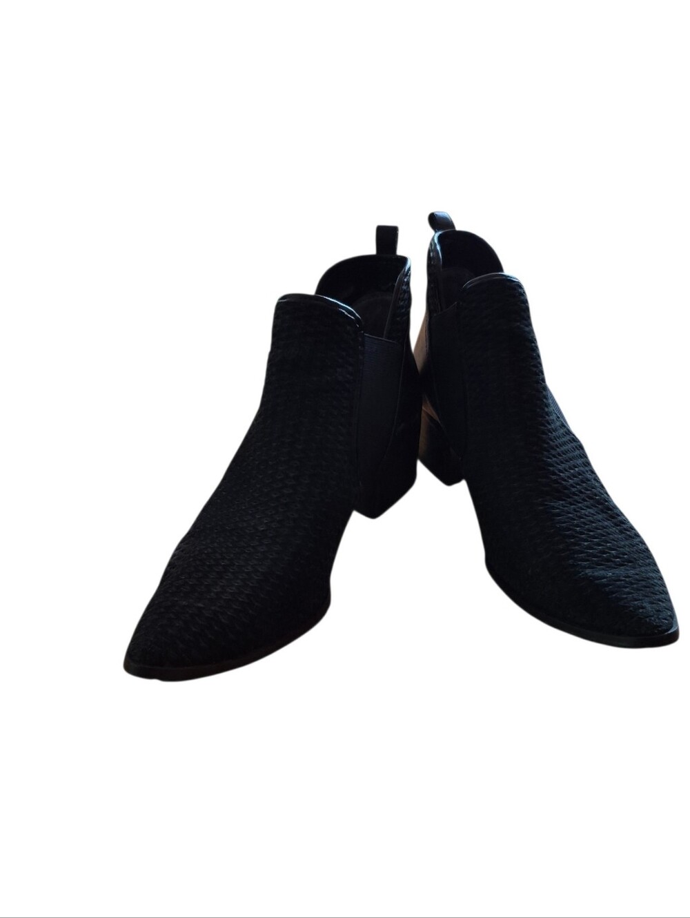Donald Pliner Darla Black Pointed Toe Block Heel Slip On Bootie Sz 8.5M EUC